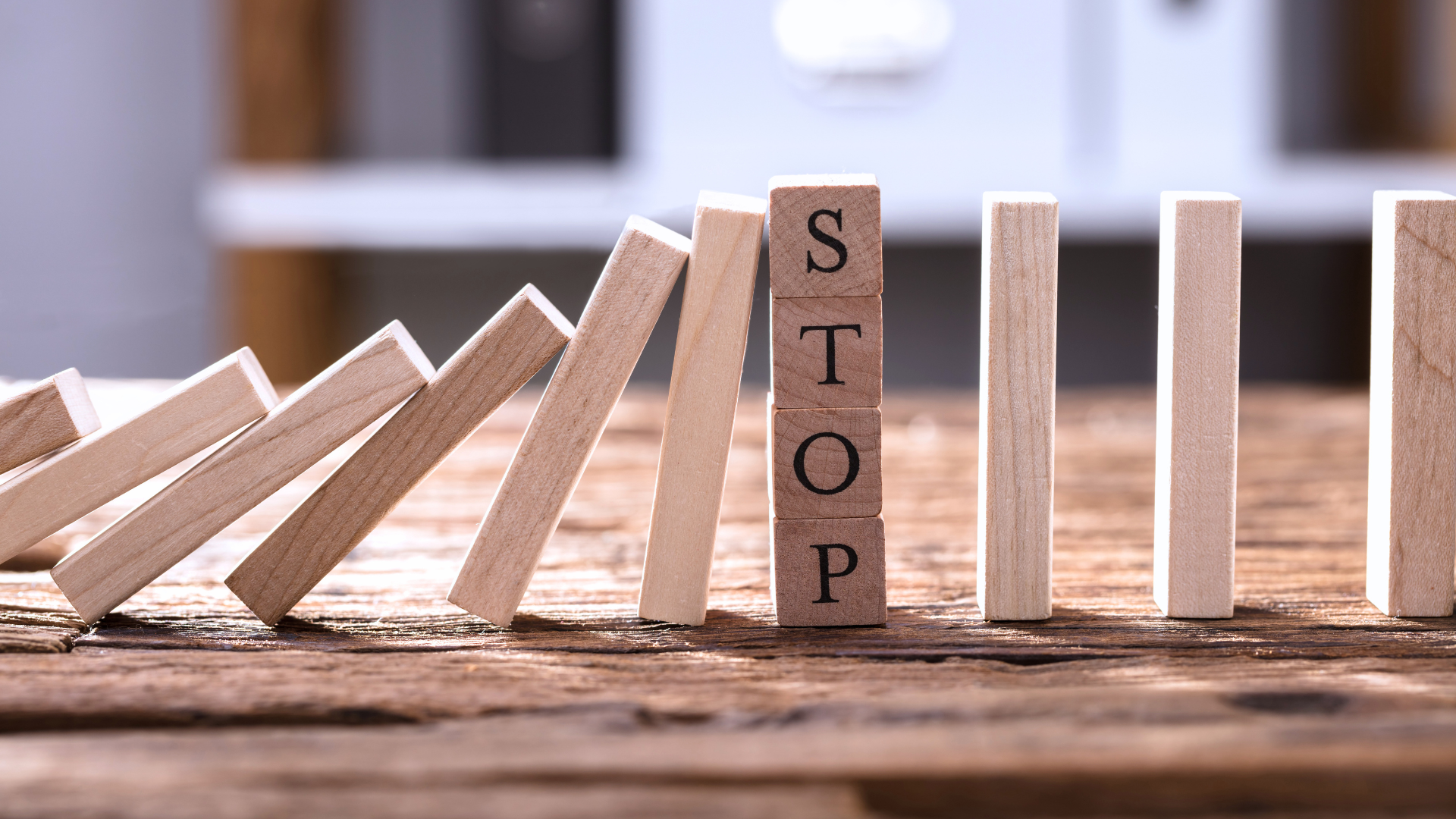 Featured image for “このままでいいのか不安なときに。立ち止まっていい人のサインはこれ！”